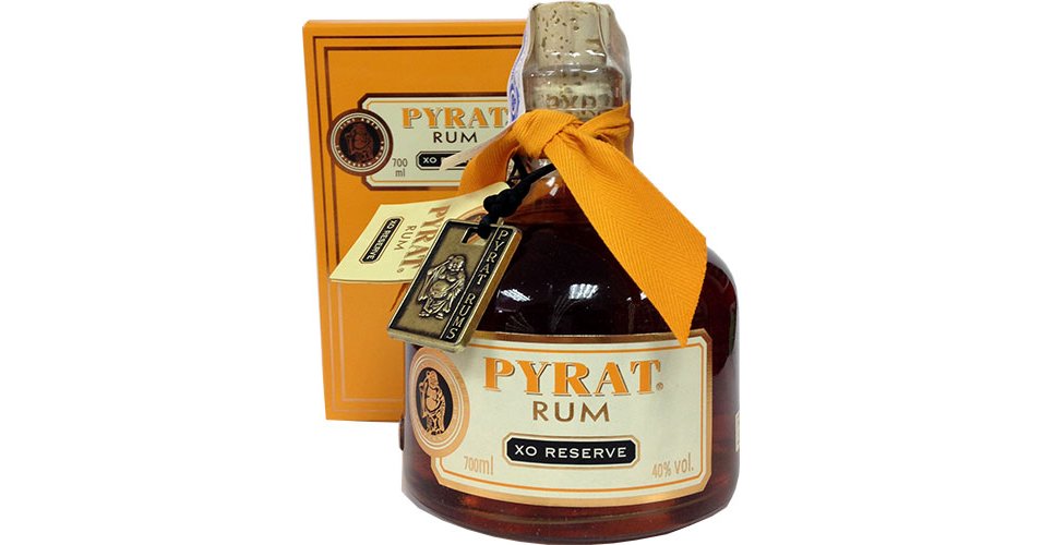 PYRAT rum XO reserve 40, rum, darčekové balenie 0,7L