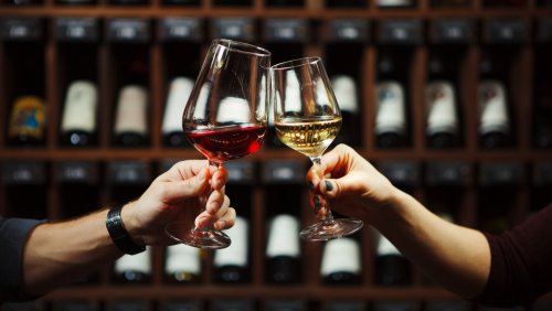Vyberte správne víno pre ženu a pre muža